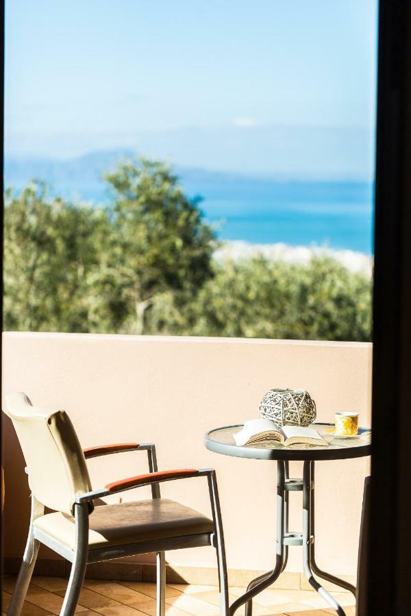 Maroulas Villas Ioanna & Stavros, Private Pools, Bbq & Seaview, By Thinkvilla Eksteriør billede